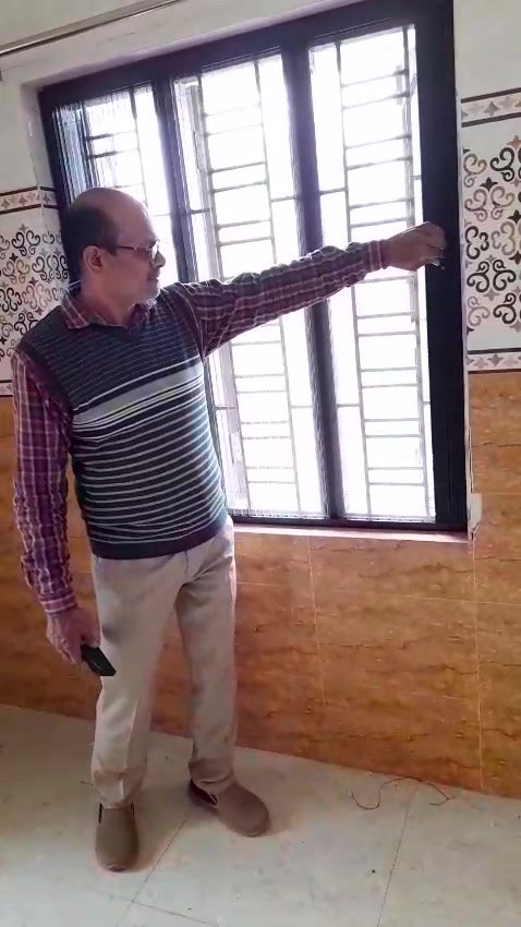 Mosquito net installation